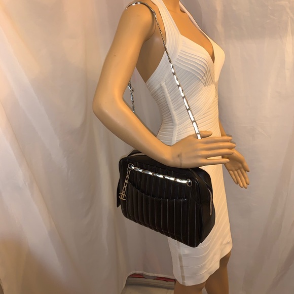 CHANEL black quilted lambskin CAMERA BAG purse - Picture 4 of 16